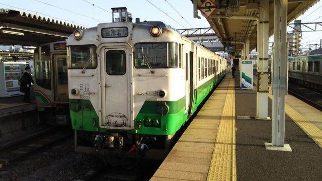 会津若松駅に停車中の只見線