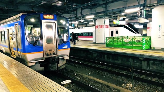 仙台空港アクセス線と特急ひたち