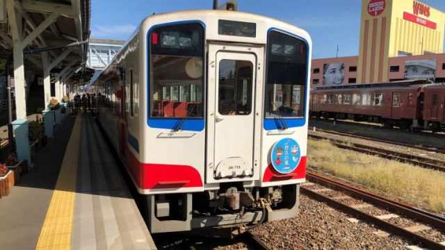 盛行きの三陸鉄道リアス線