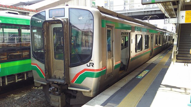 乗車記 快速あいづ1号 郡山 会津若松 磐越西線に指定席車両が導入 座席表や時刻表 料金なども紹介 東北旅びより