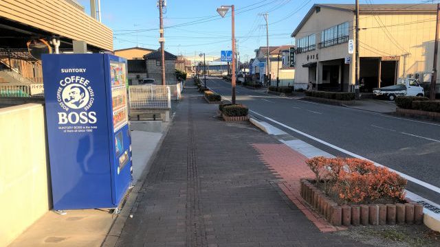 松島駅前の道路