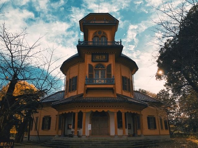 旧済生館本館