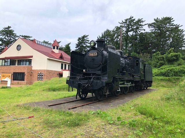 五能線 一人旅 普通列車で全線乗車 絶景車窓の路線に乗って沿線を観光 東北旅びより 五能線 一人旅 普通列車で全線乗車 絶景車窓の路線に乗って沿線を観光 東北旅びより
