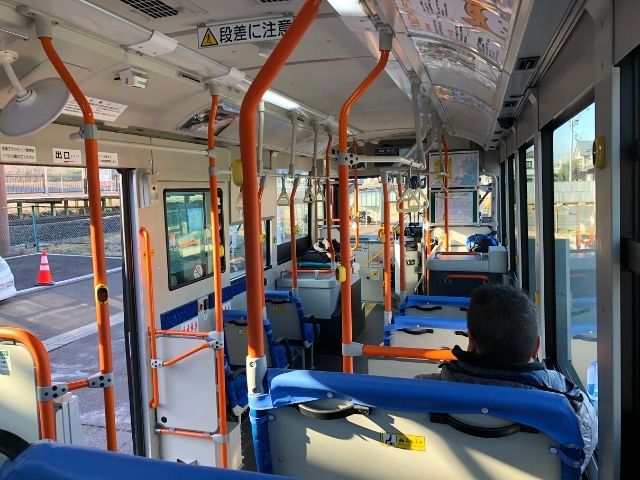 気仙沼線BRTの車内