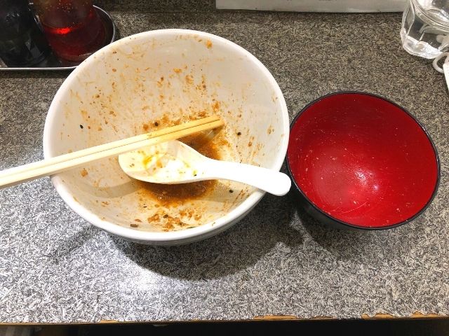 汁なし担々麺とたんたんチーズめしを完食