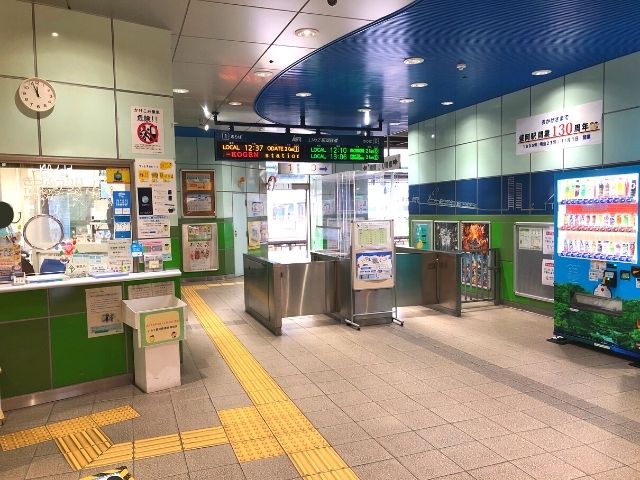 いわて銀河鉄道線の改札口