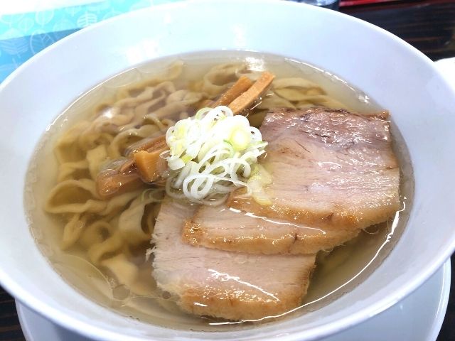 うえんで山鹿店の会津山塩ラーメン