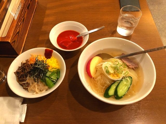 盛岡冷麺のビビンバセット