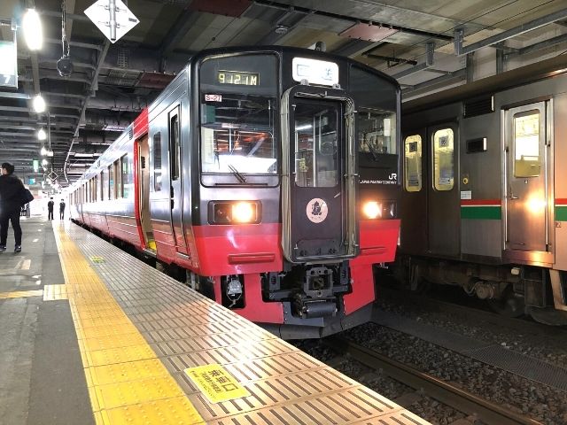 仙台駅に到着したフルーティアふくしま