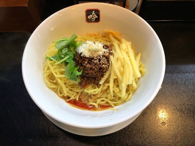 汁なし白胡麻担々麺