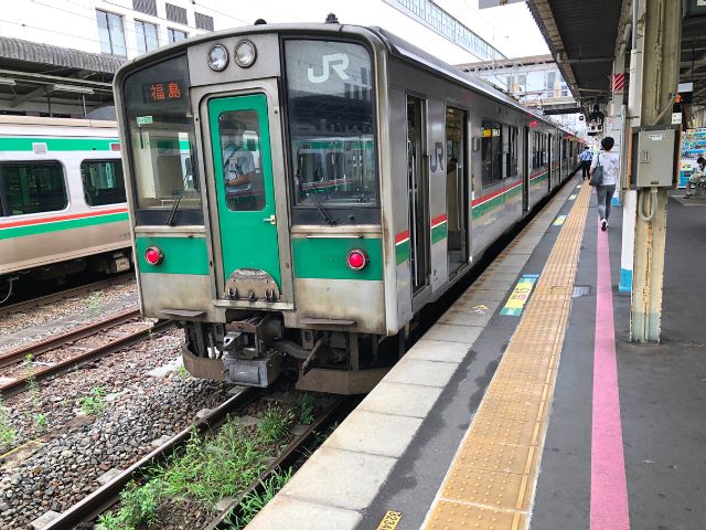 郡山駅に到着した東北本線