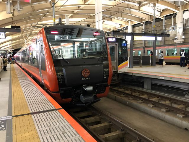 新潟駅に停車中の海里