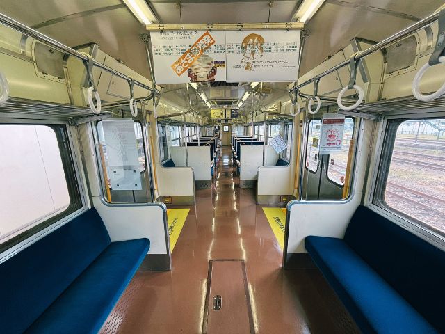 観光急行の3号車の車内