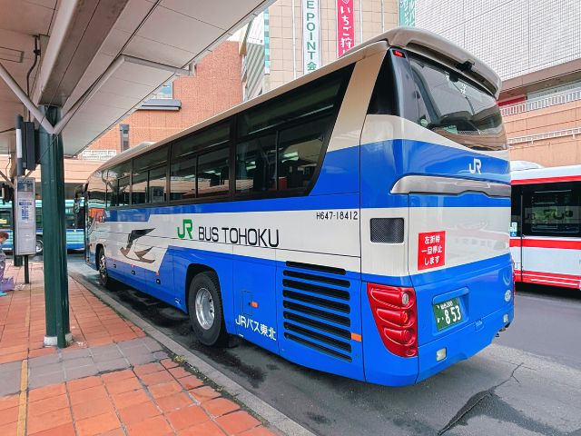 仙台駅1番線乗り場に停車する高速バス仙台～古川線