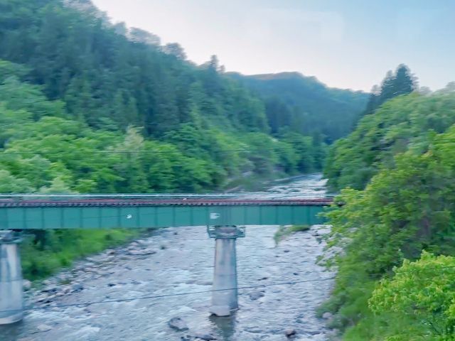 米坂線の線路