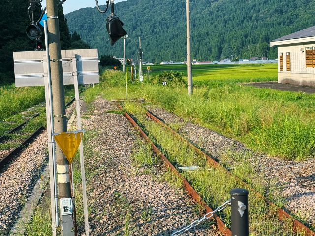 棒線化された只見駅
