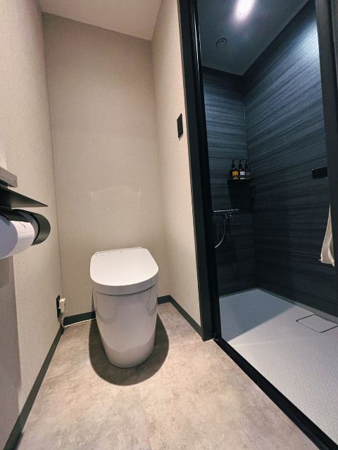 シングルルームのトイレ