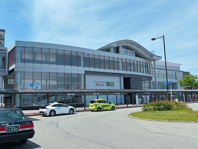 秋田駅東口